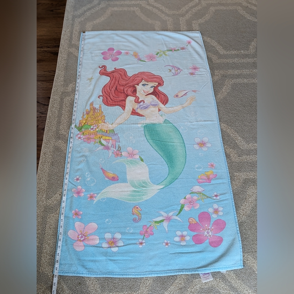 Vintage Disney Ariel towel